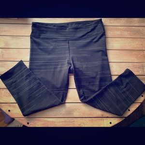 Fabletics Capri Yoga Pants